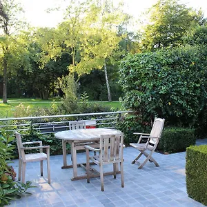 *** Bed & Breakfast Koetshuis Belgium