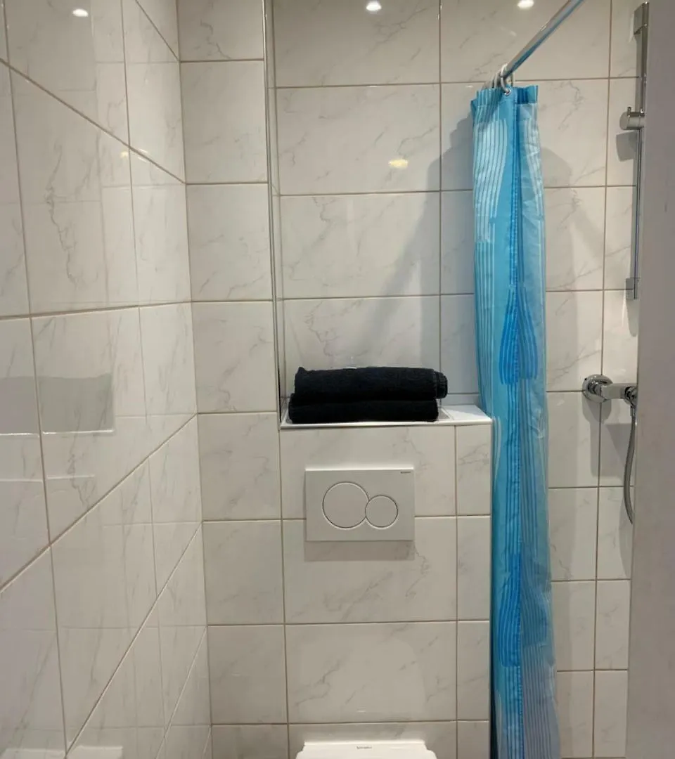Beaux Arts Hotel Antwerp 2*,