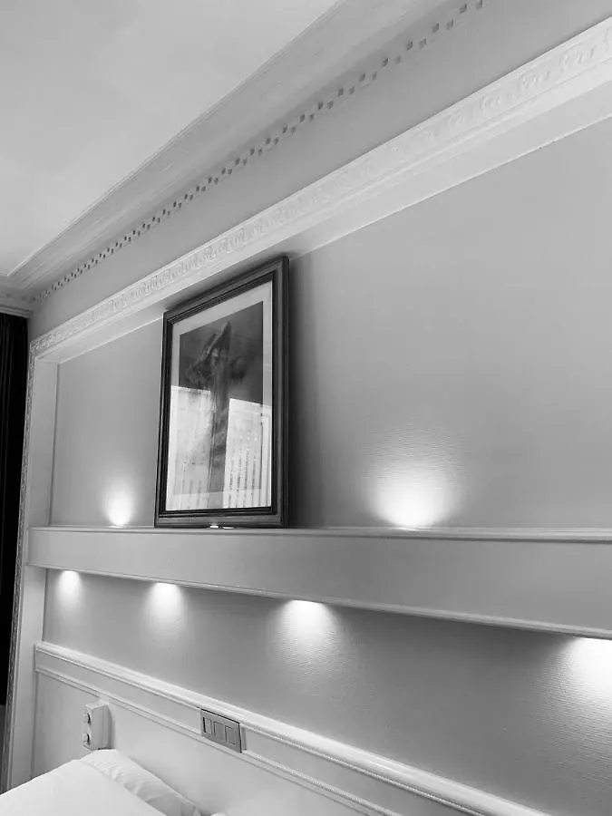 Beaux Arts Hotel Antwerp